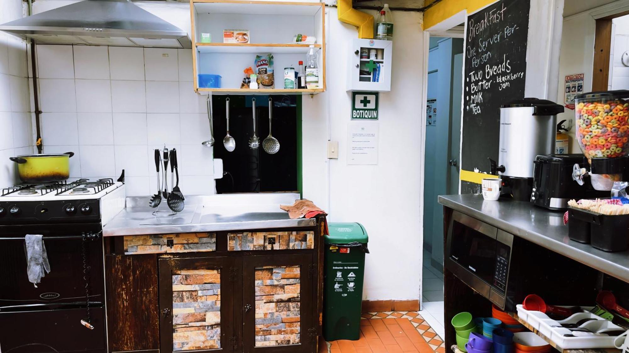82Hostel Bogotá Extérieur photo