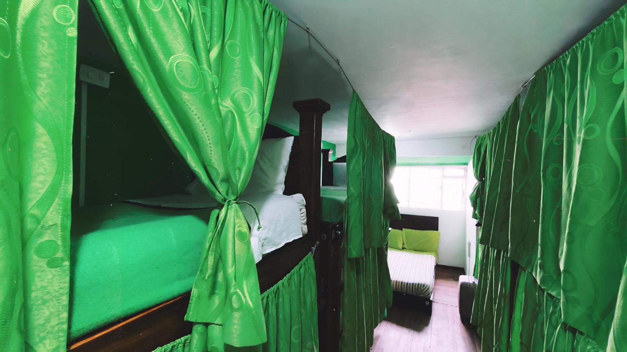 82Hostel Bogotá Extérieur photo