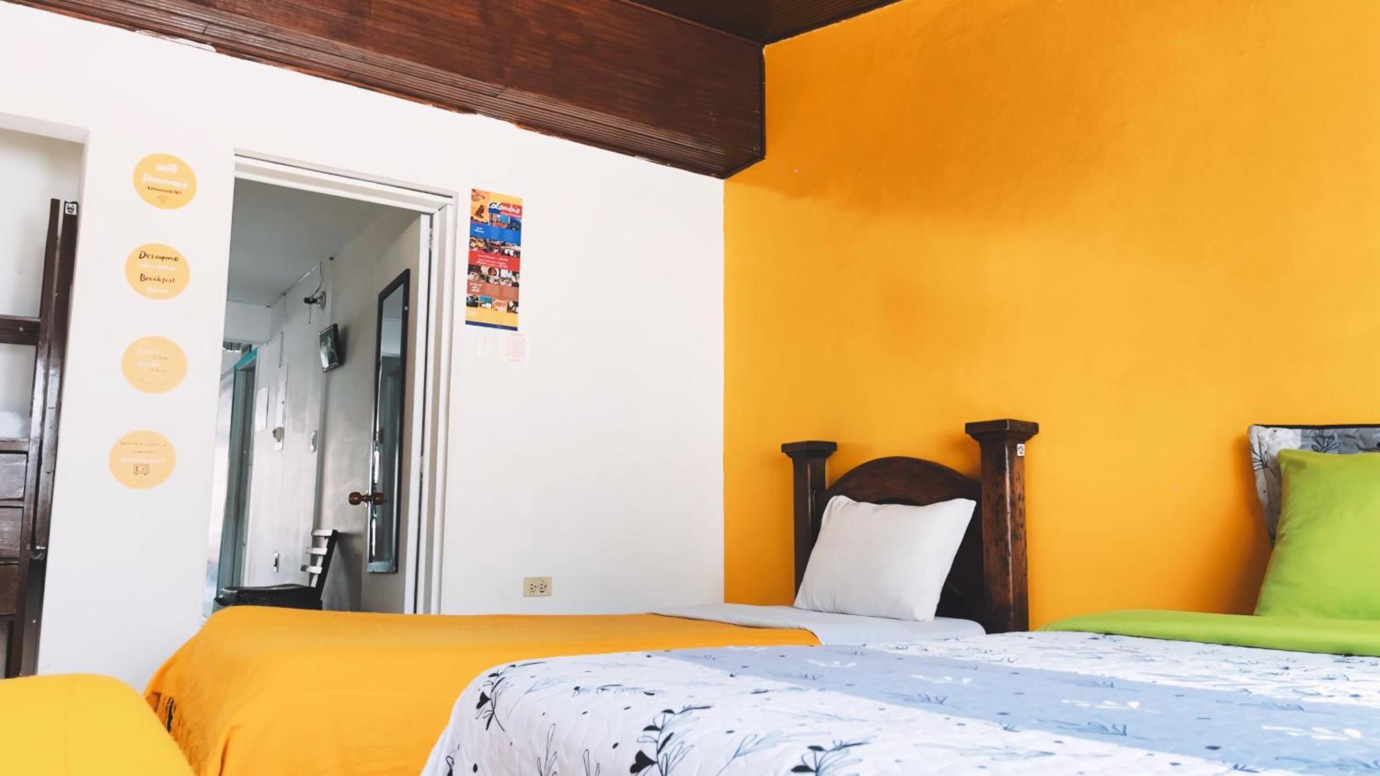 82Hostel Bogotá Extérieur photo